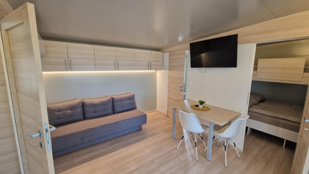 Mobile Home Plage Drage Exterior photo
